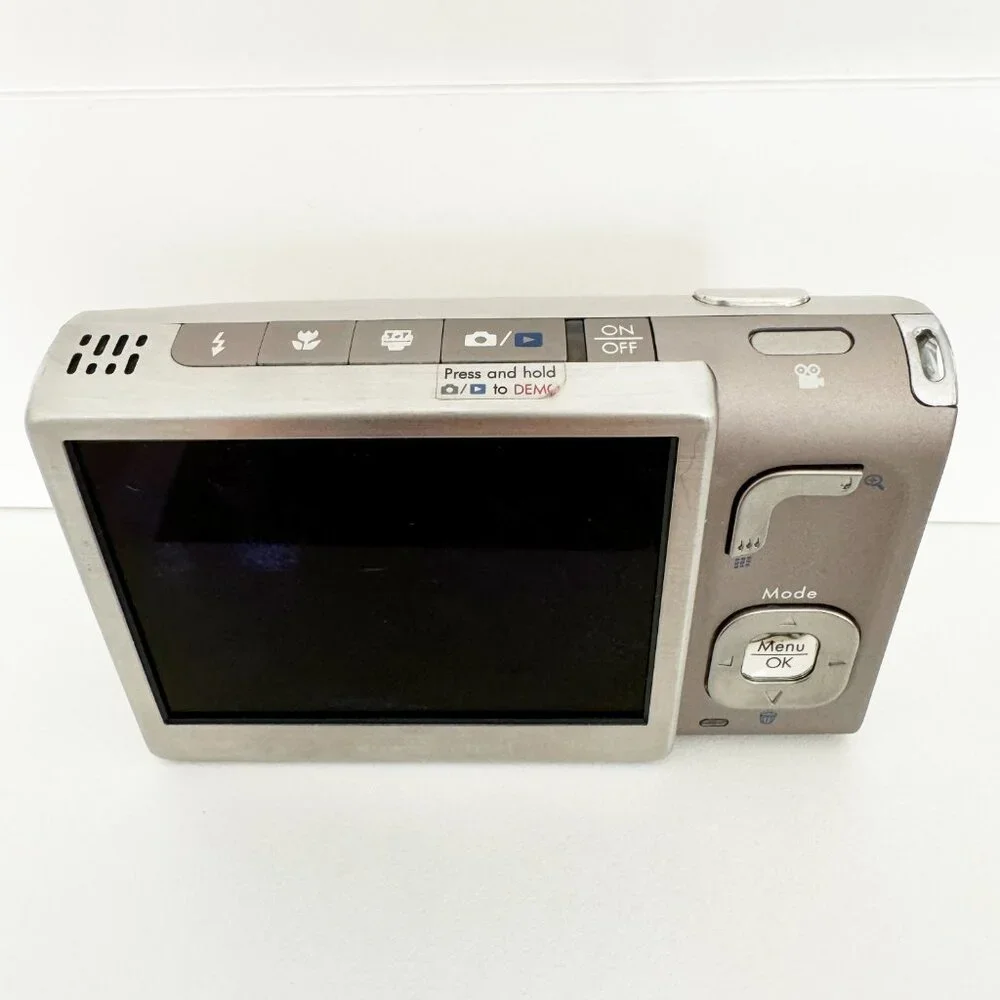 HP Photosmart R927 Camera